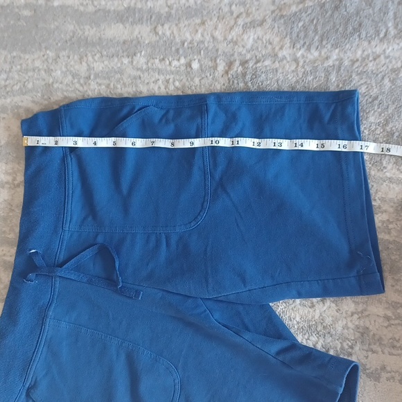 Athletic Works Womans Blue Small Shorts - Picture 4 of 6